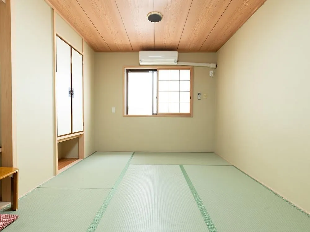 Sakura Ryokan Asakusa Iriya Tokio 2*,  Japón